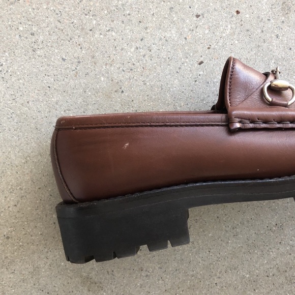 Women’s Gucci lug sole loafers - Picture 6 of 7